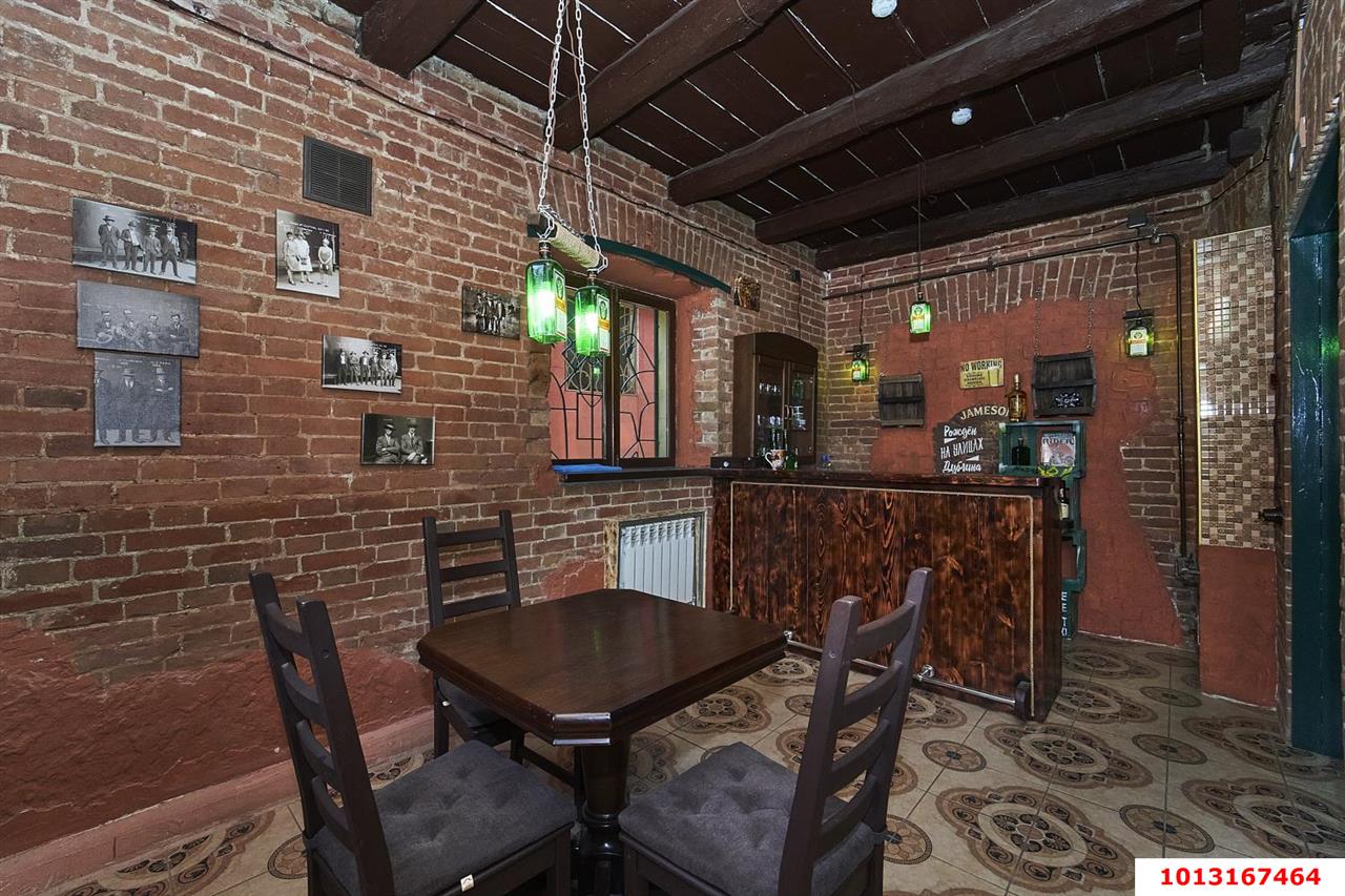 Фото №10: Дом 166 м² + 1 сот. - Краснодар, Центральный внутригородской округ, Западный внутригородской округ, мкр. Центральный, ул. Ленина, 15