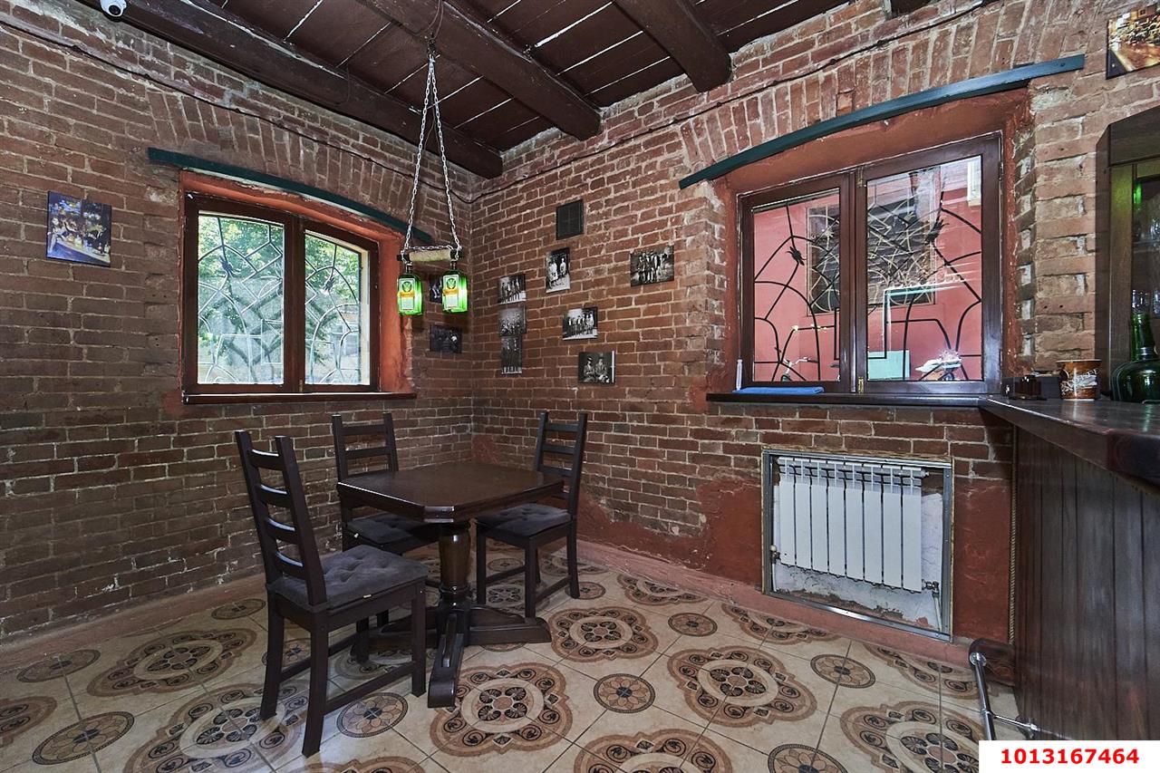 Фото №9: Дом 166 м² + 1 сот. - Краснодар, Центральный внутригородской округ, Западный внутригородской округ, мкр. Центральный, ул. Ленина, 15