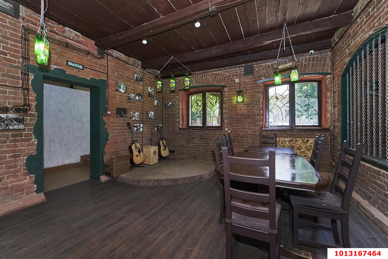 Фото №8: Дом 166 м² + 1 сот. - Краснодар, Центральный внутригородской округ, Западный внутригородской округ, мкр. Центральный, ул. Ленина, 15