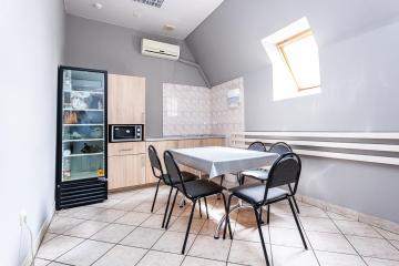 Фото №2: Коммерция 960 м² - Краснодар, мкр. Сельскохозяйственный Институт, ул. Академика Трубилина, 120