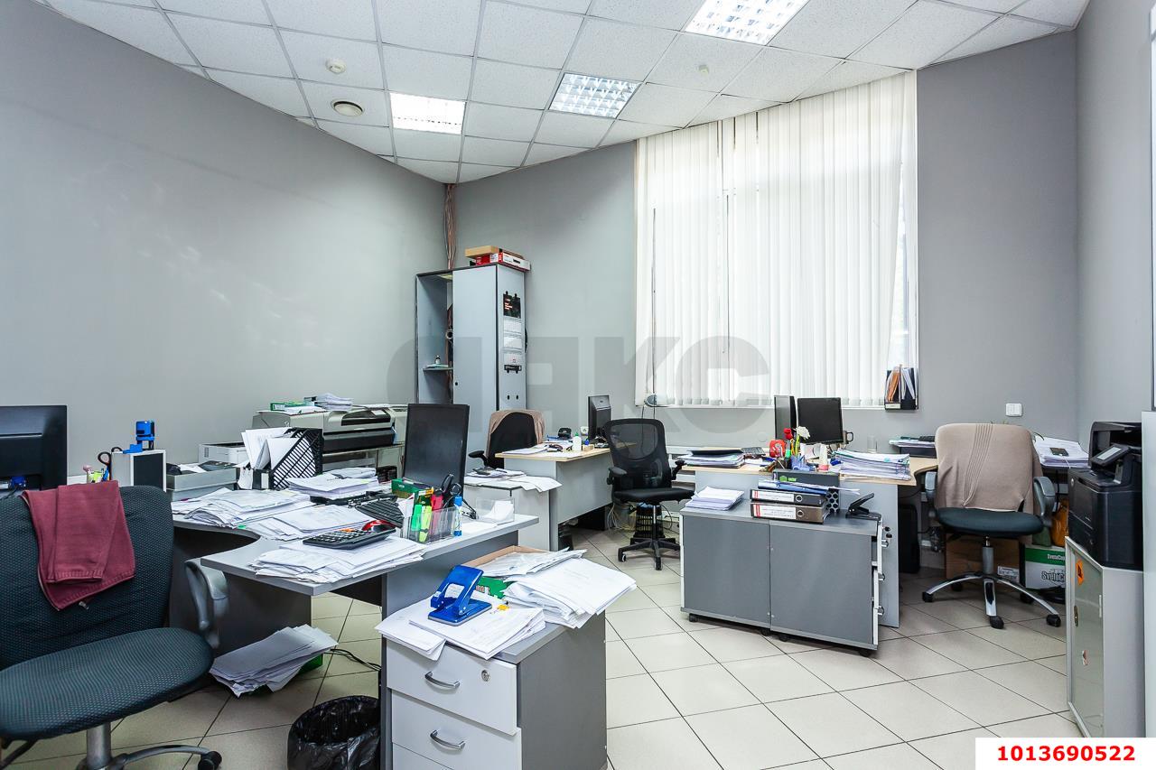 Фото №7: Коммерция 960 м² - Краснодар, Западный внутригородской округ, мкр. Сельскохозяйственный Институт, ул. Академика Трубилина, 120