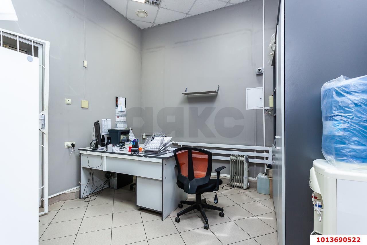 Фото №6: Коммерция 960 м² - Краснодар, Западный внутригородской округ, мкр. Сельскохозяйственный Институт, ул. Академика Трубилина, 120