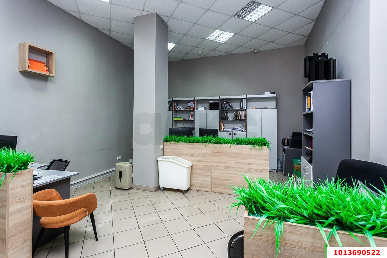 Фото №10: Коммерция 960 м² - Краснодар, Западный внутригородской округ, мкр. Сельскохозяйственный Институт, ул. Академика Трубилина, 120