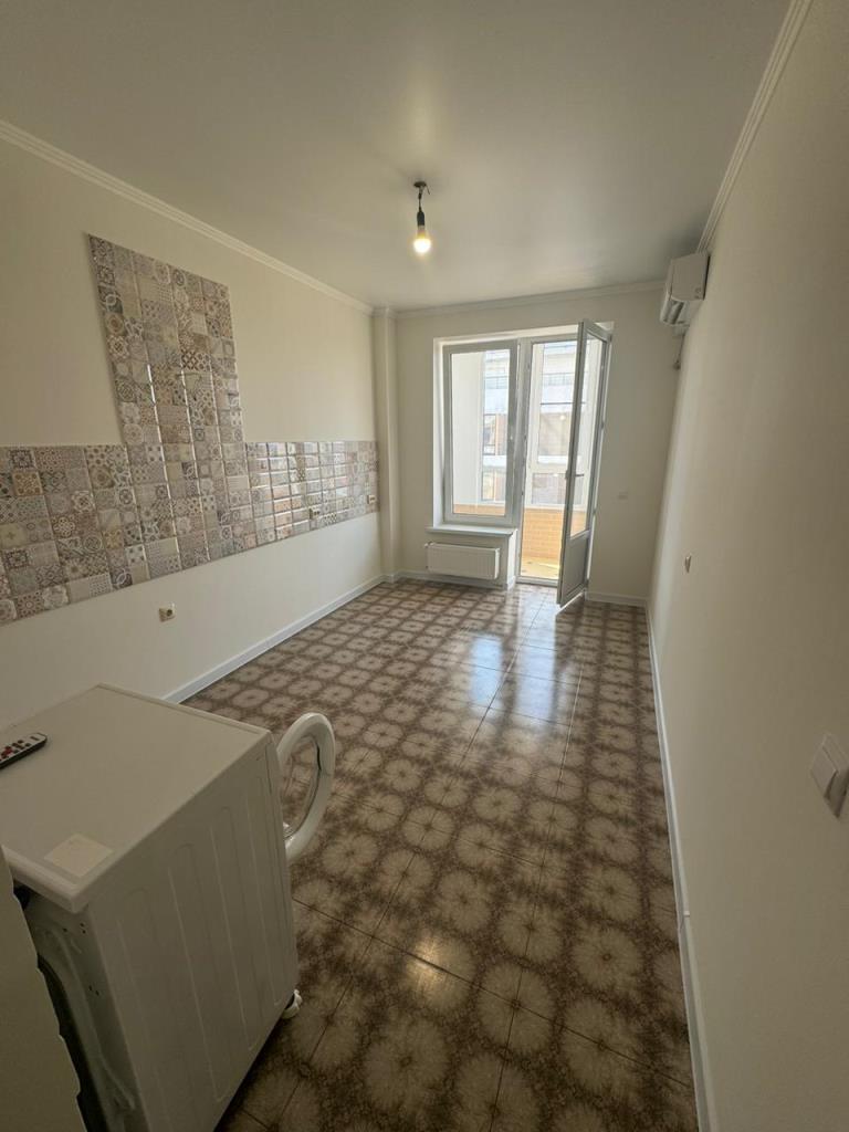 Фото №3: 1-комнатная квартира 42 м² - Краснодар, Карасунский внутригородской округ, жилой комплекс Империал, ж/м Пашковский, ул. Леонида Лаврова, 8к4