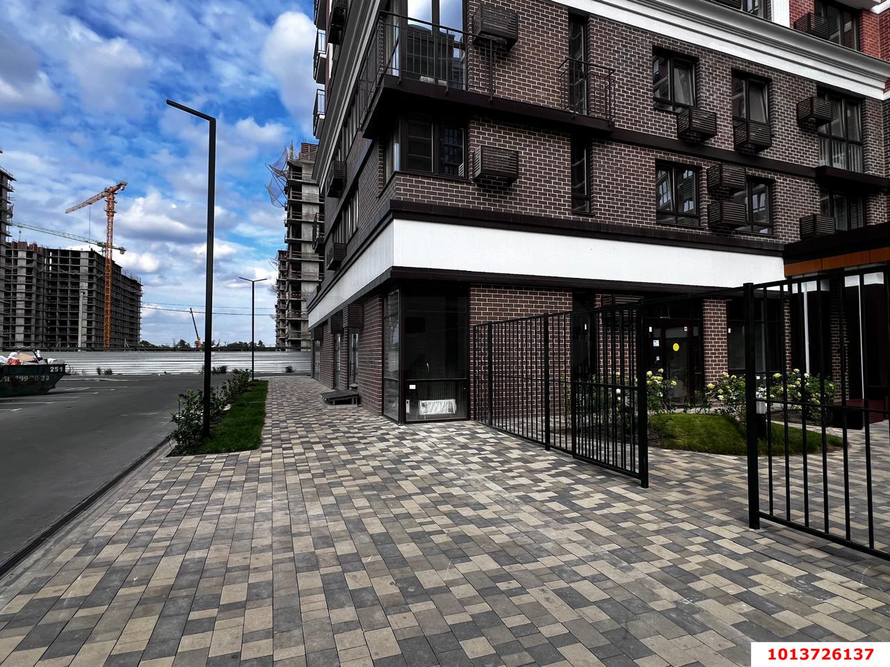 Фото №9: Коммерция 81 м² - Краснодар, Прикубанский внутригородской округ, мкр. жилой комплекс Самолёт-6, ул. Ивана Беличенко, 92к1