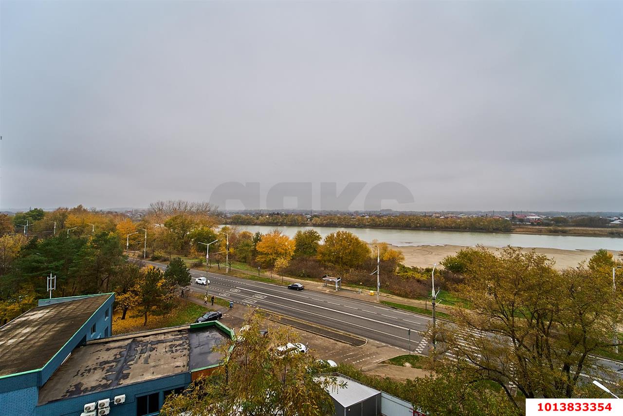 Фото №11: 3-комнатная квартира 75 м² - Краснодар, Юбилейный, ул. 70-летия Октября, 24