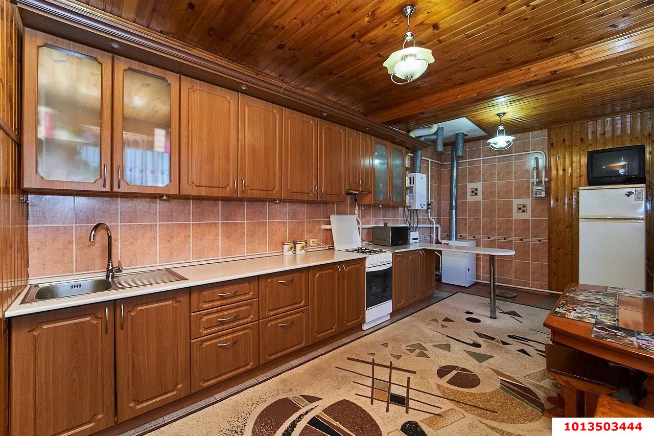 Фото №1: Дом 182 м² + 10 сот. - Старокорсунская, ул. Коммунистическая, 65