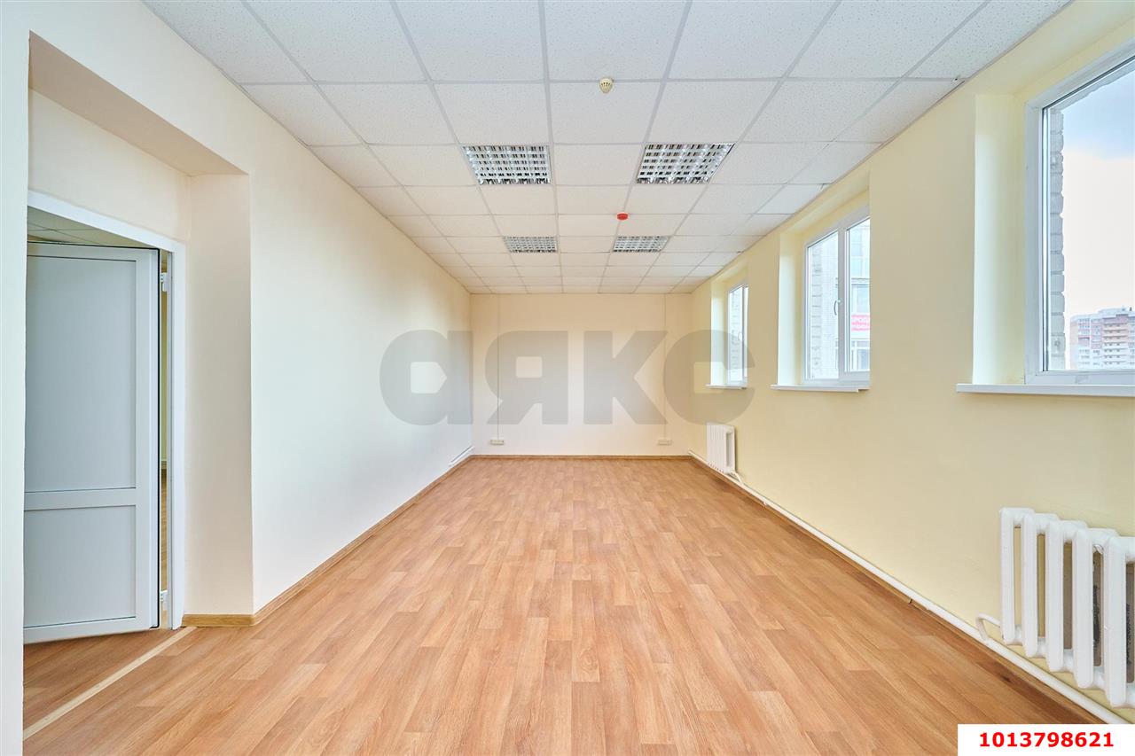 Фото №26: Офисное помещение 450 м² - Краснодар, Дубинка, ул. Ставропольская, 78