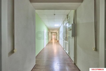 Фото №3: Офисное помещение 450 м² - Краснодар, мкр. Дубинка, ул. Ставропольская, 78