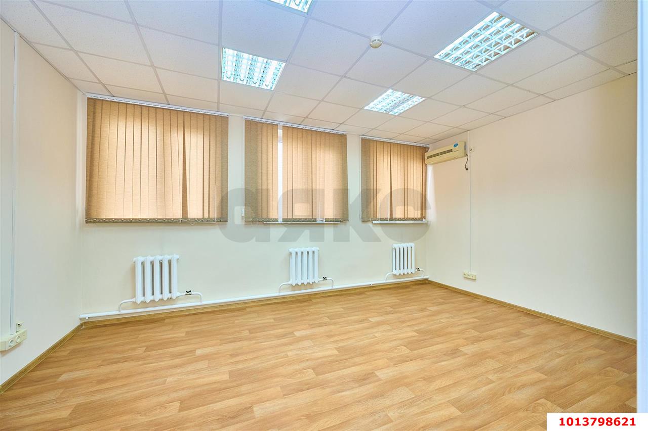 Фото №17: Офисное помещение 450 м² - Краснодар, Дубинка, ул. Ставропольская, 78