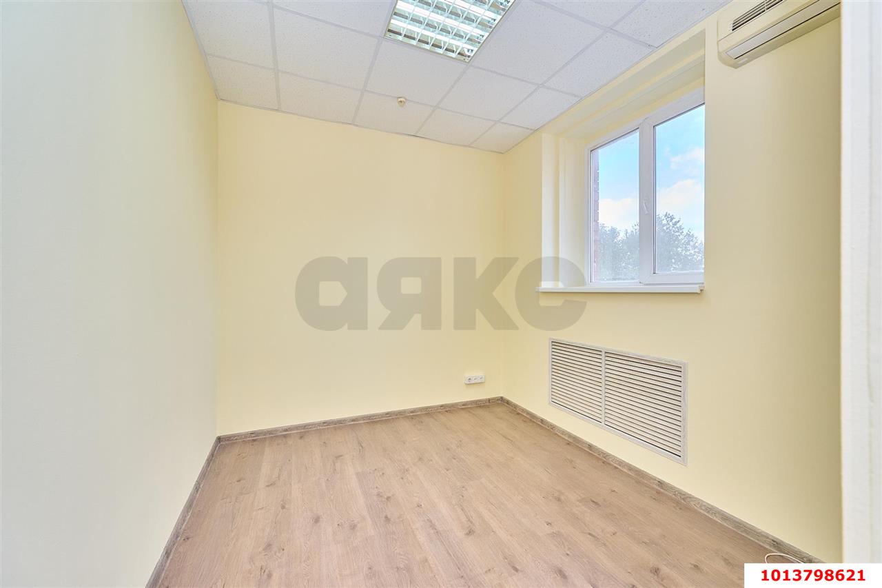 Фото №32: Офисное помещение 450 м² - Краснодар, Дубинка, ул. Ставропольская, 78