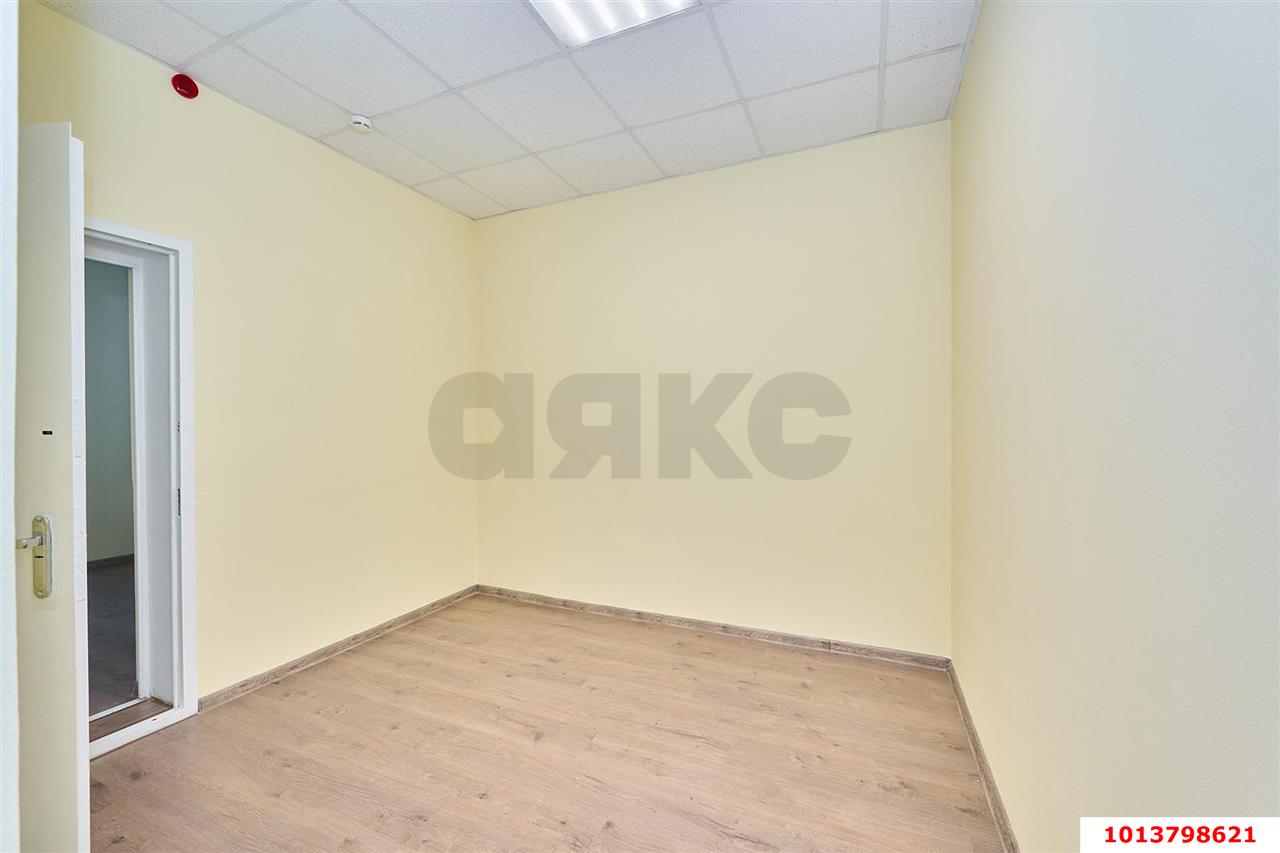 Фото №29: Офисное помещение 450 м² - Краснодар, Дубинка, ул. Ставропольская, 78
