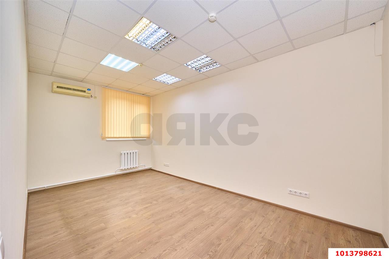 Фото №35: Офисное помещение 450 м² - Краснодар, Дубинка, ул. Ставропольская, 78