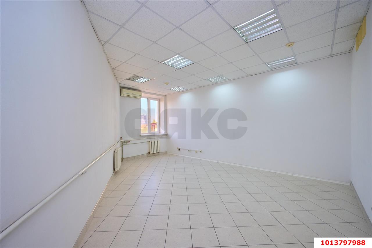 Фото №3: Офисное помещение 267 м² - Краснодар, Дубинка, пер. Угольный, 12