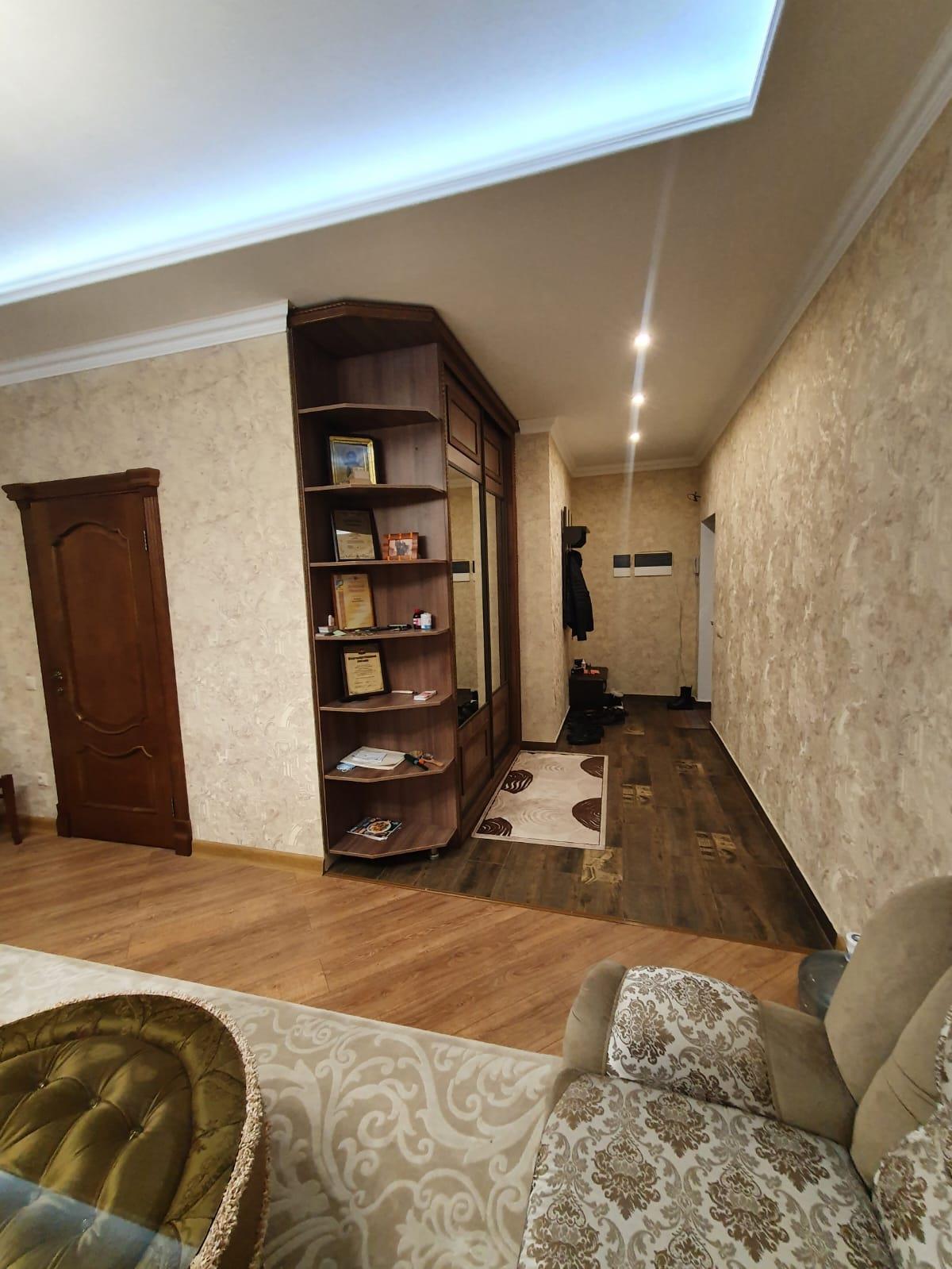 Фото №8: 2-комнатная квартира 95 м² - Краснодар, Центральный внутригородской округ, Западный внутригородской округ, мкр. Центральный, ул. Кубанская набережная, 19