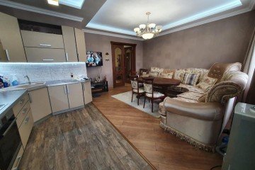 Фото №2: 2-комнатная квартира 90 м² - Краснодар, мкр. Центральный, ул. Кубанская Набережная, 19