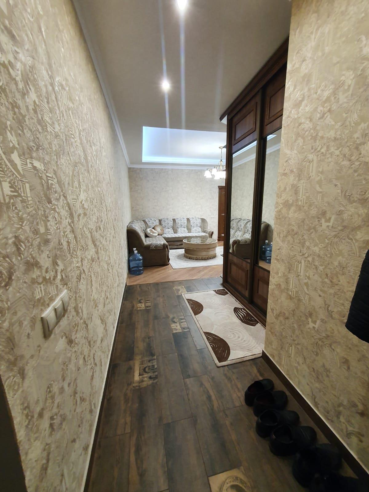 Фото №7: 2-комнатная квартира 95 м² - Краснодар, Центральный внутригородской округ, Западный внутригородской округ, мкр. Центральный, ул. Кубанская набережная, 19