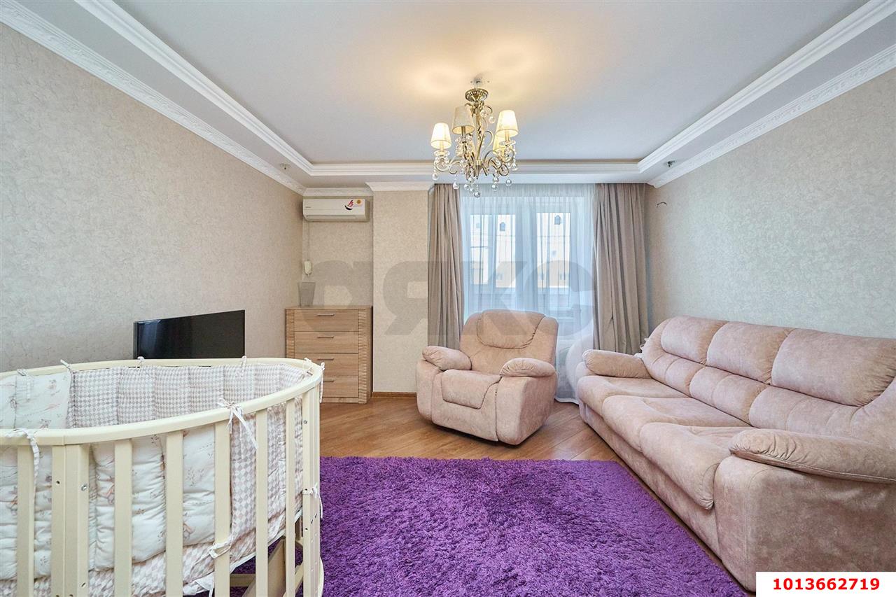 Фото №1: 1-комнатная квартира 39 м² - Краснодар, Музыкальный, ЖК Времена Года, Завод Радиоизмерительных Приборов, Прикубанский внутригородской округ, жилой комплекс Времена года, мкр. имени Петра Метальникова, ул. Петра Метальникова, 5к3