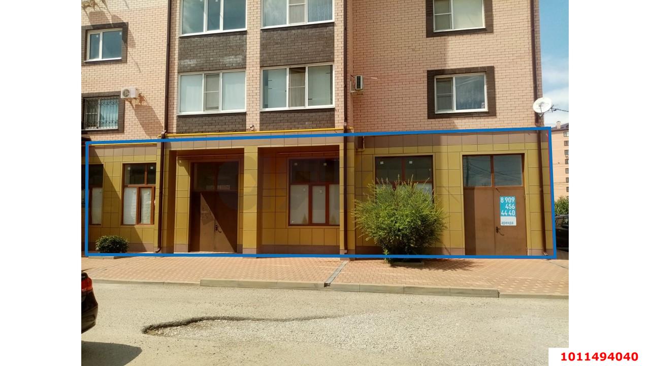 Фото №2: Торговое помещение 187 м² - Яблоновский, ул. Гагарина, 144/1к2