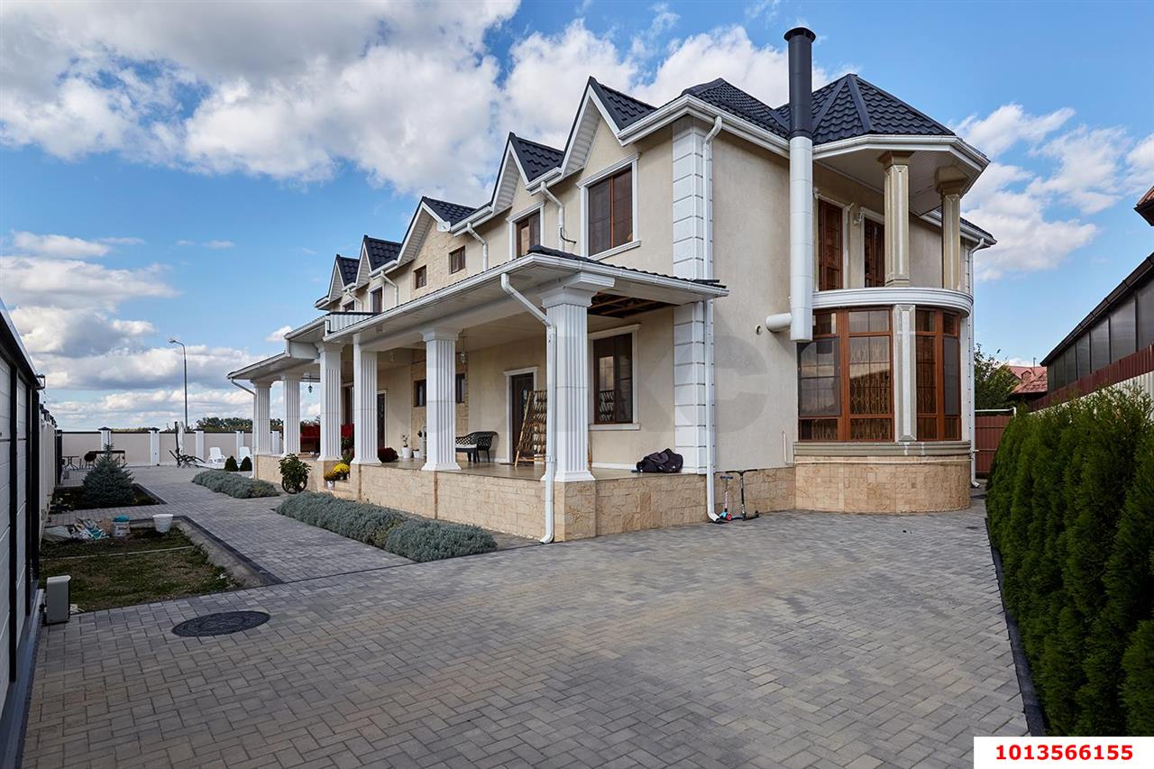 Фото №3: Дом 359 м² + 10 сот. - Краснодар, ул. Баварская, 1/9