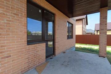 Фото №3: Дом 180 м² - Новодмитриевская, ул. Атаманская, 4