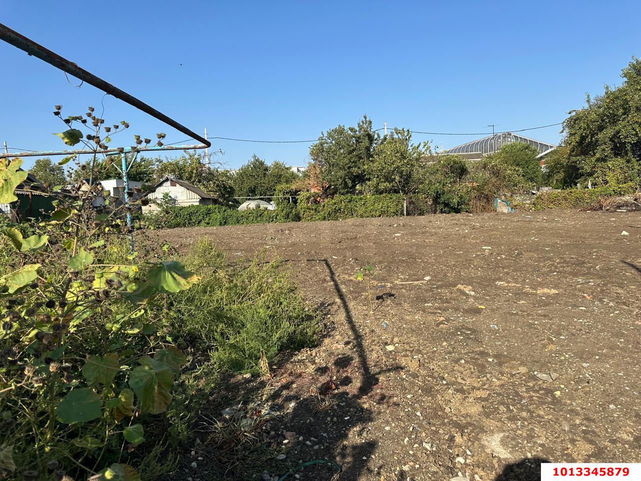Фото №1: Земельный участок 5 сот. - Берёзовый, Прикубанский внутригородской округ, мкр. Витаминкомбинат, ул. Новосельская, 9