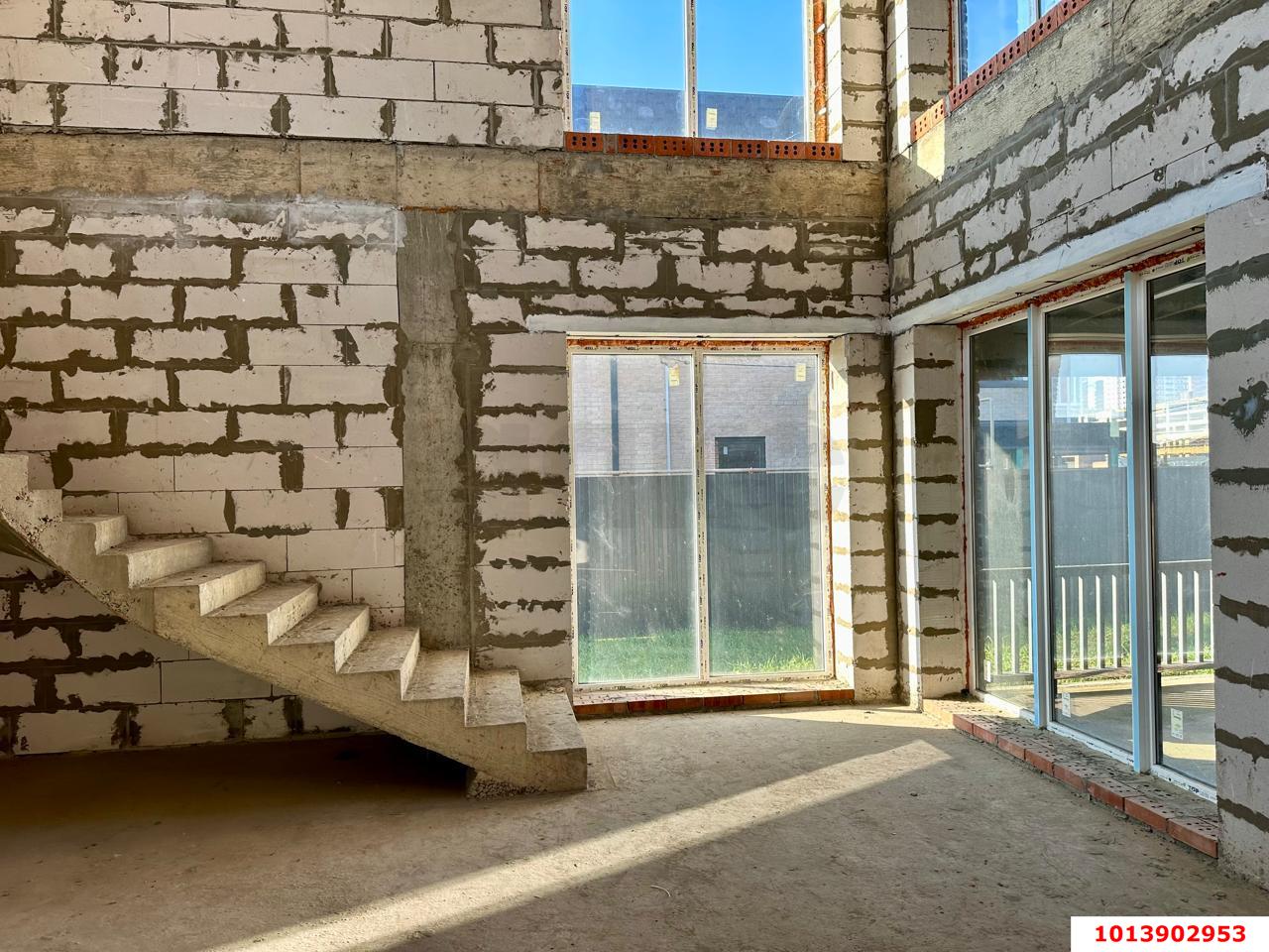 Фото №13: Дом 292 м² + 6.71 сот. - Краснодар, Прикубанский внутригородской округ, п. коттеджный  Кореновская Усадьба, пр-д Чистопрудный, 17