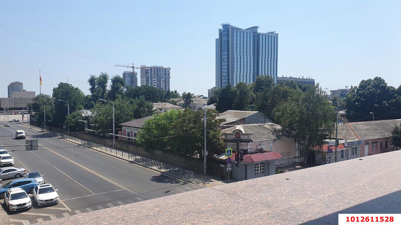 Фото №4: Офисное помещение 28 м² - Краснодар, Центральный, ул. Будённого, 129