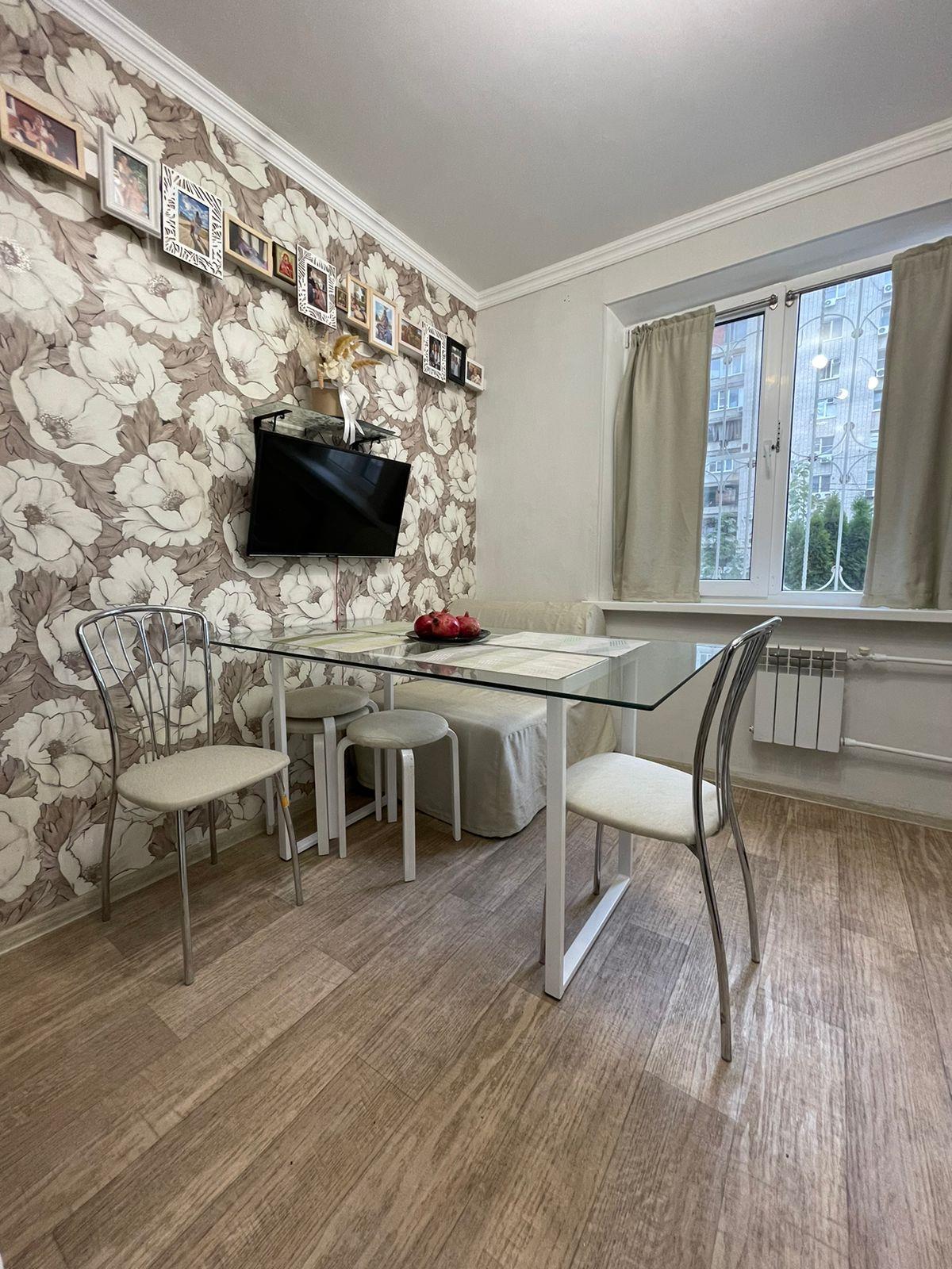 Фото №2: 2-комнатная квартира 52 м² - Краснодар, Карасунский внутригородской округ, мкр. Хлопчато-бумажный Комбинат, ул. Алтайская, 4/1