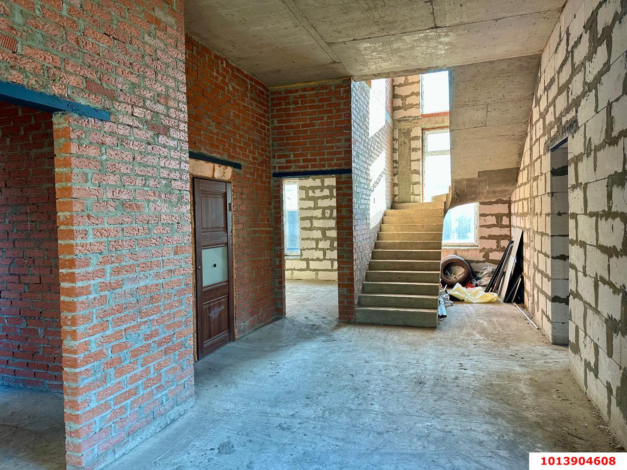 Фото №3: Дом 358 м² + 6.77 сот. - Краснодар, Прикубанский внутригородской округ, п. коттеджный  Кореновская Усадьба, ул. Лиговская, 26