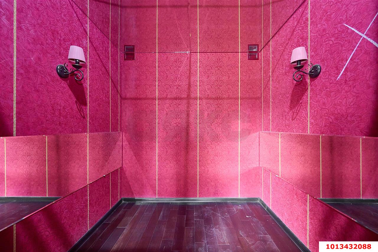 Фото №33: Торговое помещение 290 м² - Краснодар, Сельскохозяйственный Институт, ул. Алма-Атинская, 148