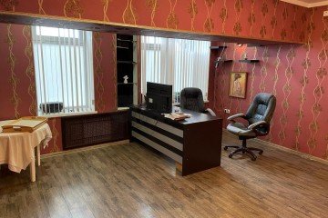 Фото №3: Торговое помещение 290 м² - Краснодар, мкр. Сельскохозяйственный Институт, ул. Алма-Атинская, 148