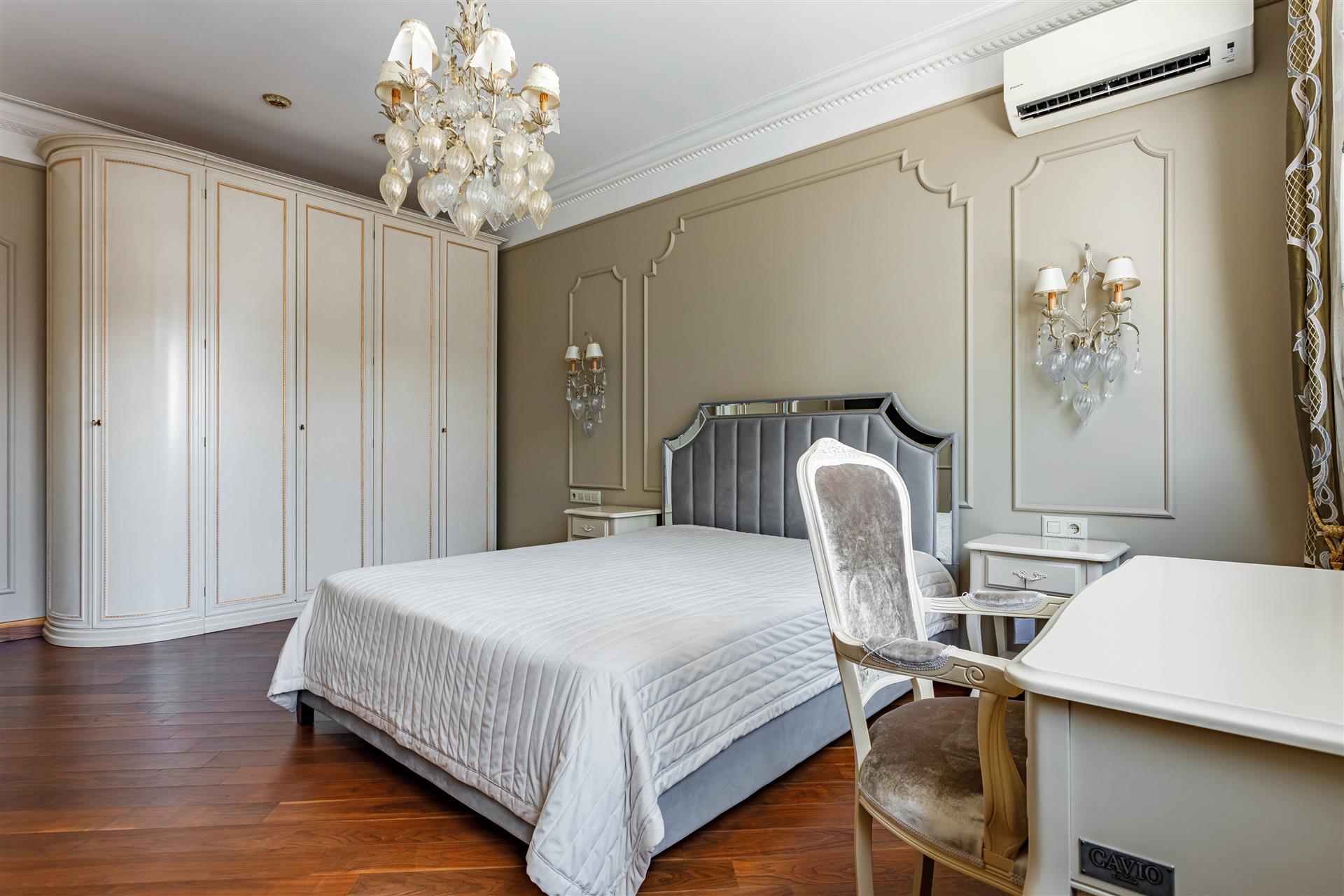 Фото №30: 3-комнатная квартира 150 м² - Краснодар, Центральный внутригородской округ, Западный внутригородской округ, мкр. Центральный, ул. Кубанская набережная, 37