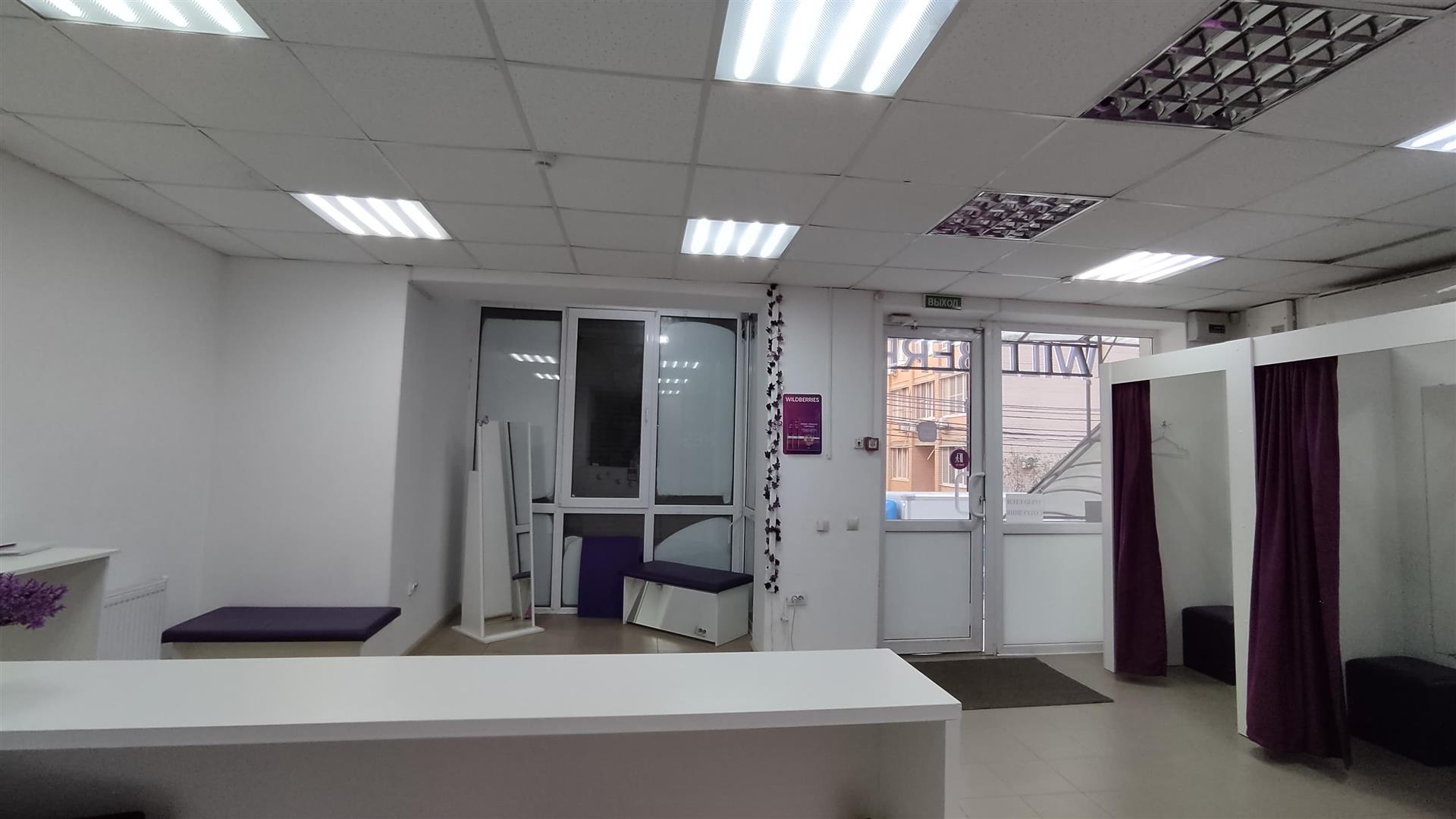 Фото №1: Коммерция 71 м² - Краснодар, Прикубанский внутригородской округ, Музыкальный, мкр. Завод Радиоизмерительных Приборов, ул. имени С.С. Прокофьева, 3А