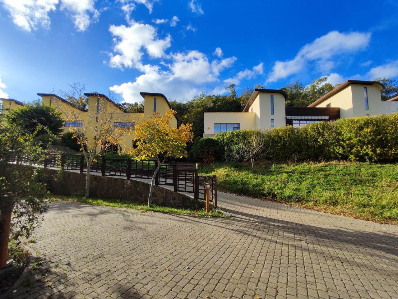 Фото №9: Дом 166 м² + 2 сот. - Пляхо, коттеджный поселок Резиденция солнца, мкр. Широкая Щель, 9