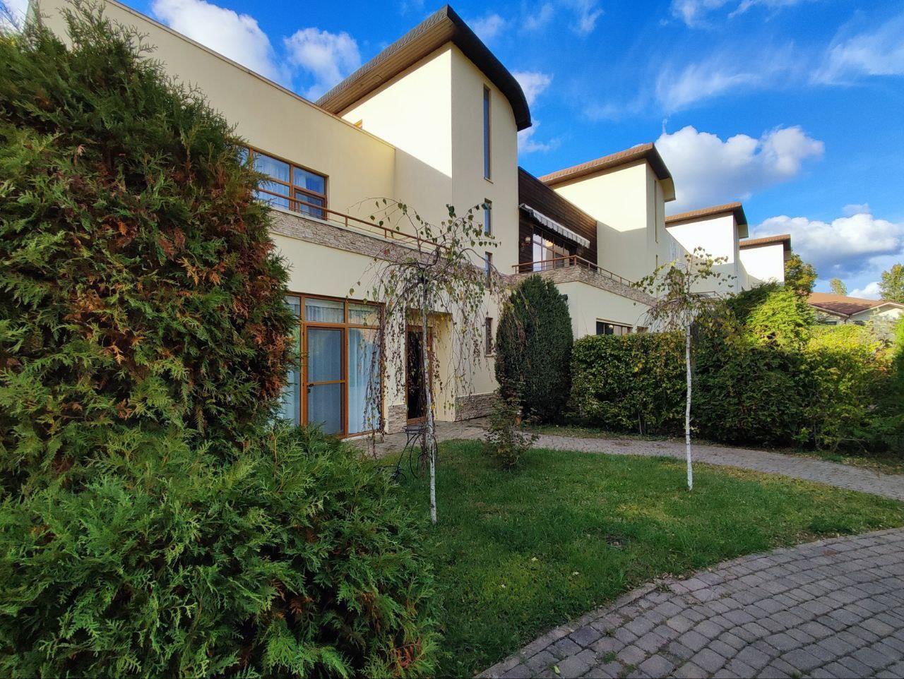 Фото №1: Дом 166 м² + 2 сот. - Пляхо, коттеджный поселок Резиденция солнца, мкр. Широкая Щель, 9