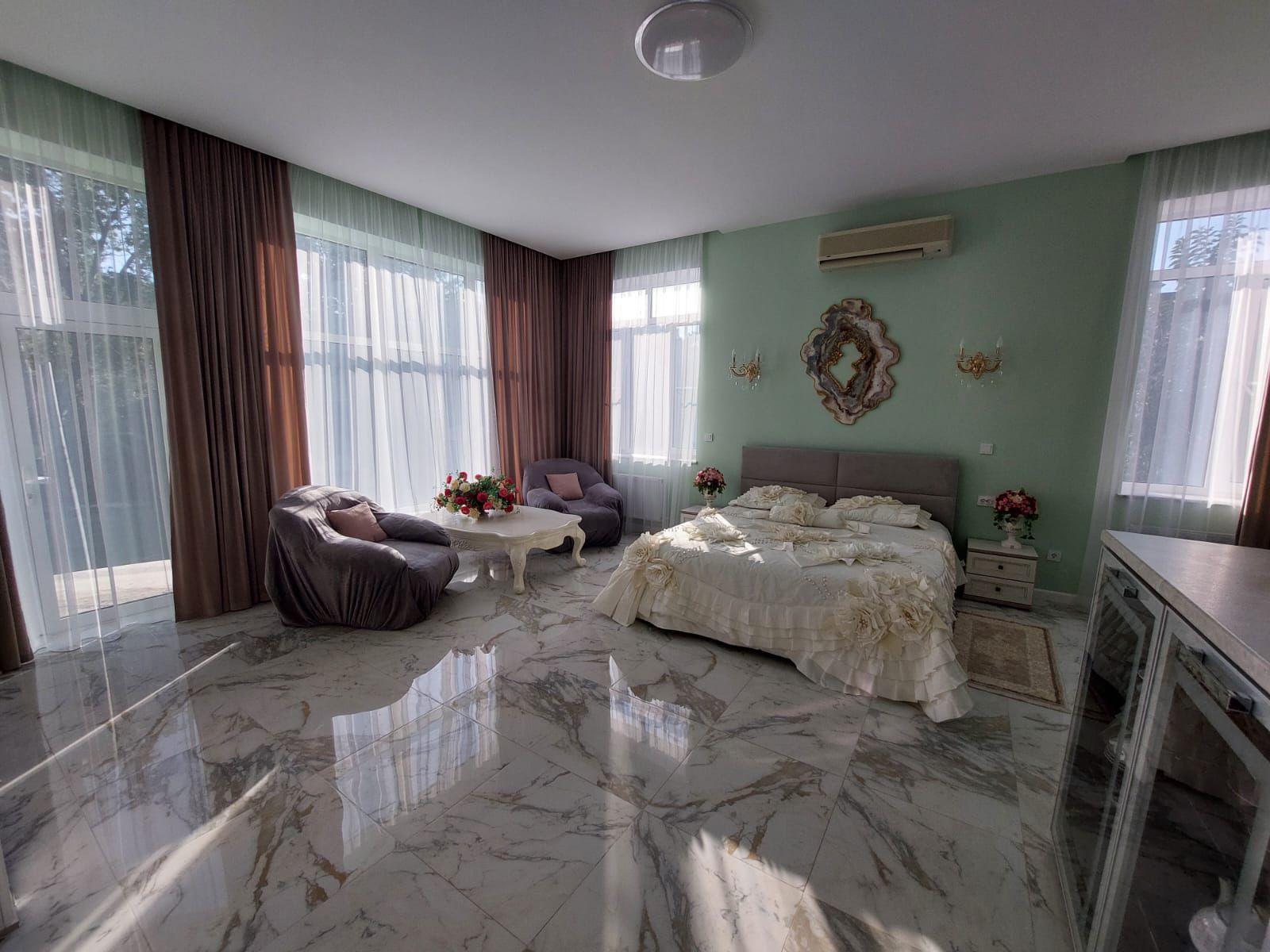 Фото №6: Дом 227 м² + 12 сот. - Гавердовский, Прикубанский внутригородской округ, мкр. жилой комплекс Красная площадь, пер. Обрывной, 10А