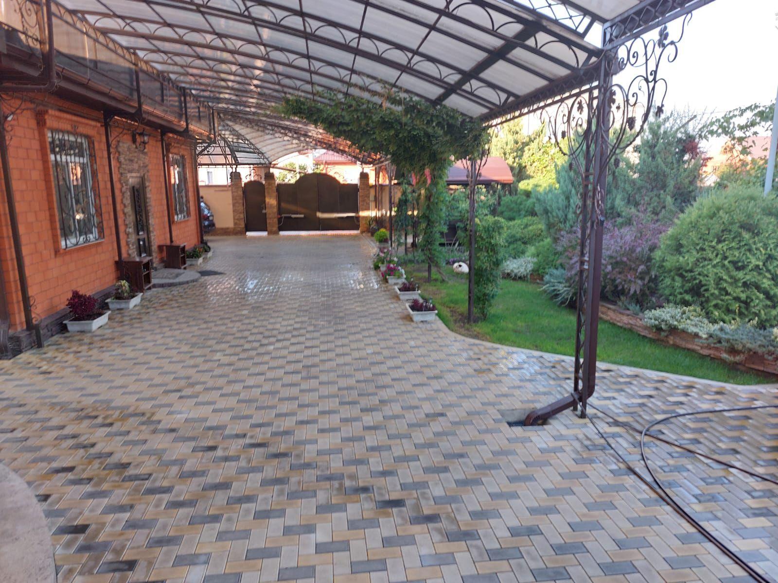 Фото №15: Дом 227 м² + 12 сот. - Гавердовский, Прикубанский внутригородской округ, мкр. жилой комплекс Красная площадь, пер. Обрывной, 10А