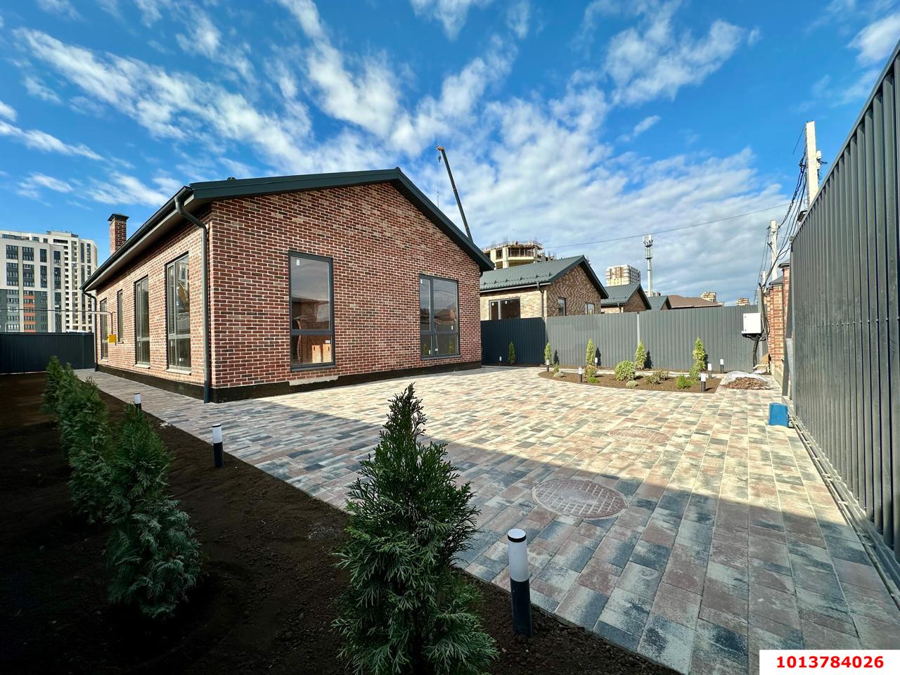 Фото №3: Дом 131 м² + 4.5 сот. - Краснодар, коттеджный  Кореновская Усадьба, пр-д Чистопрудный, 21