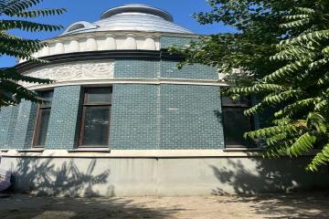 Фото №2: Коммерция 570 м² - Краснодар, мкр. Центральный, ул. Ленина, 53