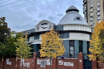 Фото №1: Отдельное здание 571 м² - Краснодар, мкр. Центральный, ул. Ленина, 53