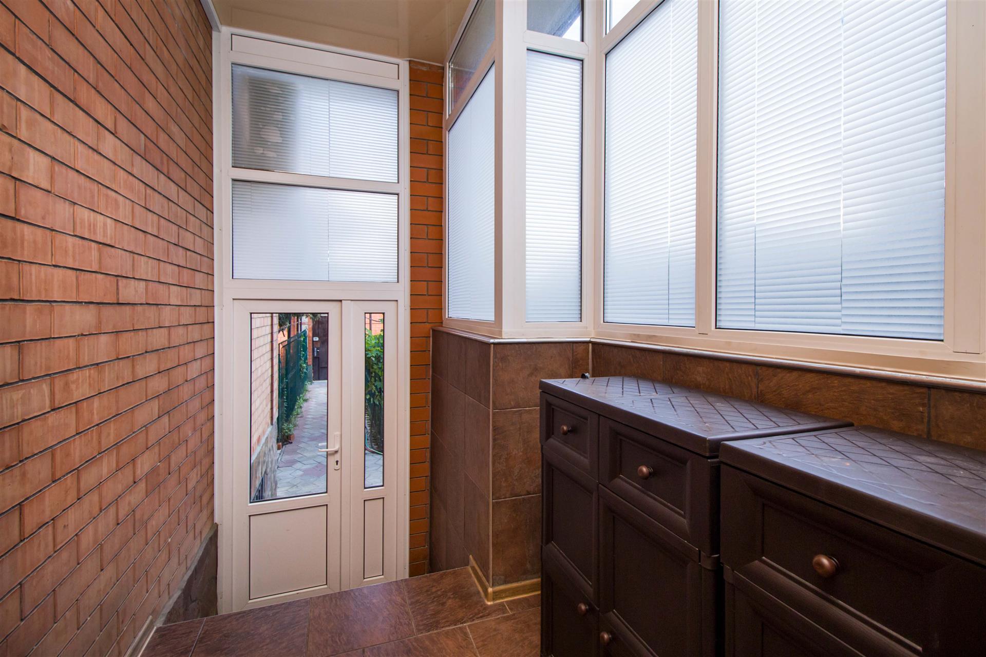 Фото №13: Дом 410 м² + 10 сот. - Краснодар, ул. им. Ягодина М. Д., 67