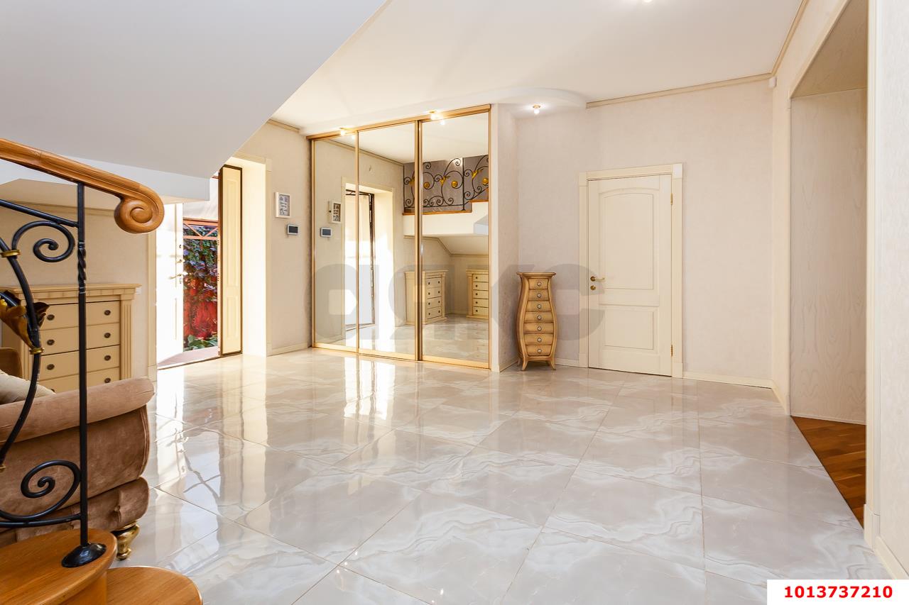 Фото №15: Дом 233 м² + 5.33 сот. - Краснодар, ул. Вербная, 4/1