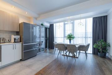 Фото №1: 2-комнатная квартира 100 м² - Краснодар, мкр. Центральный, ул. Будённого, 129