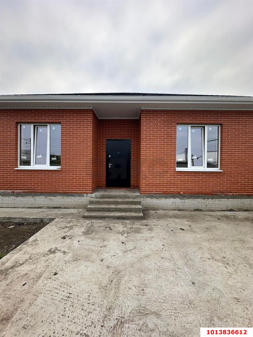 Фото №2: Дом 120 м² + 4.8 сот. - Медвёдовская, Прикубанский внутригородской округ, мкр. Восточно-Кругликовский, ул. Продольная, 13