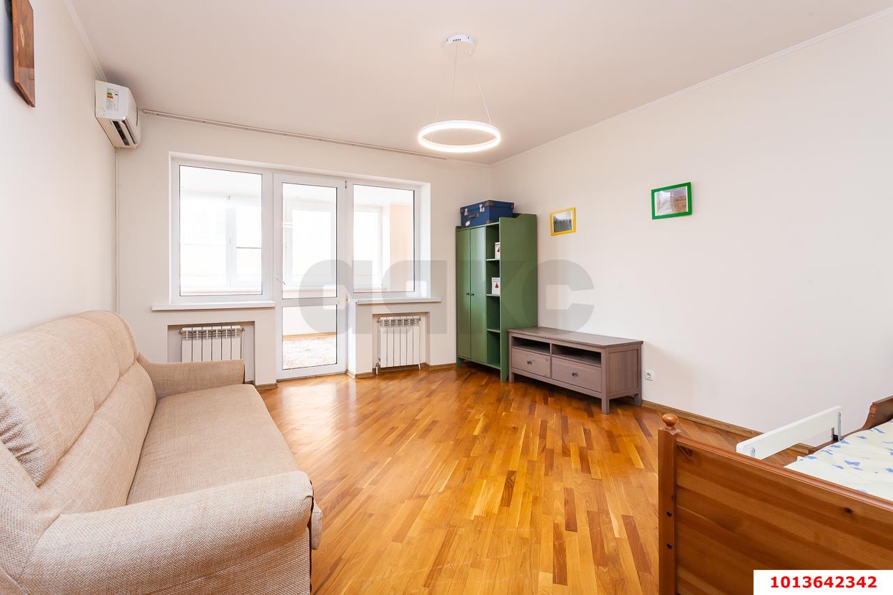 Фото №11: Дом 265 м² + 7.92 сот. - Краснодар, ул. Баканская, 30