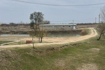 Фото №3: Коммерческая земля 205 сот. - Голубая Нива, 
