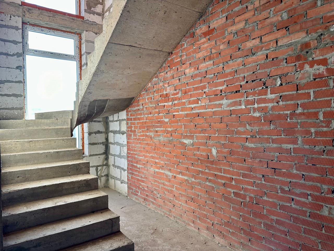 Фото №8: Дом 295 м² + 6.71 сот. - Краснодар, Прикубанский внутригородской округ, мкр. 2-я Площадка, ул. Лиговская, 21