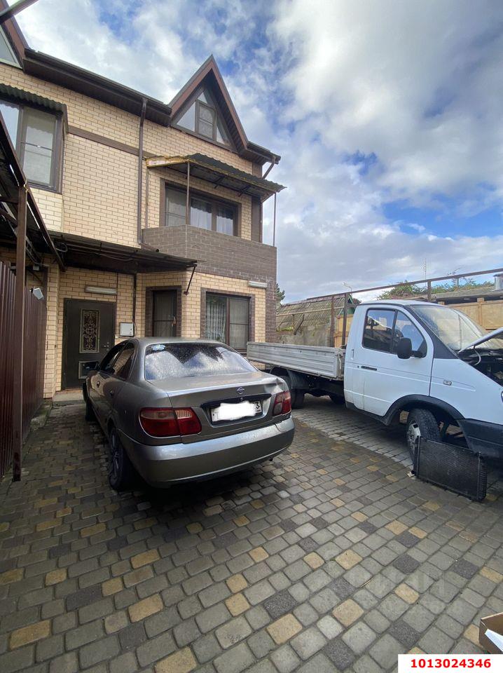 Фото №9: Таунхаус 173 м² + 2 сот. - Краснодар, Калинино, ул. 1 Мая, 413