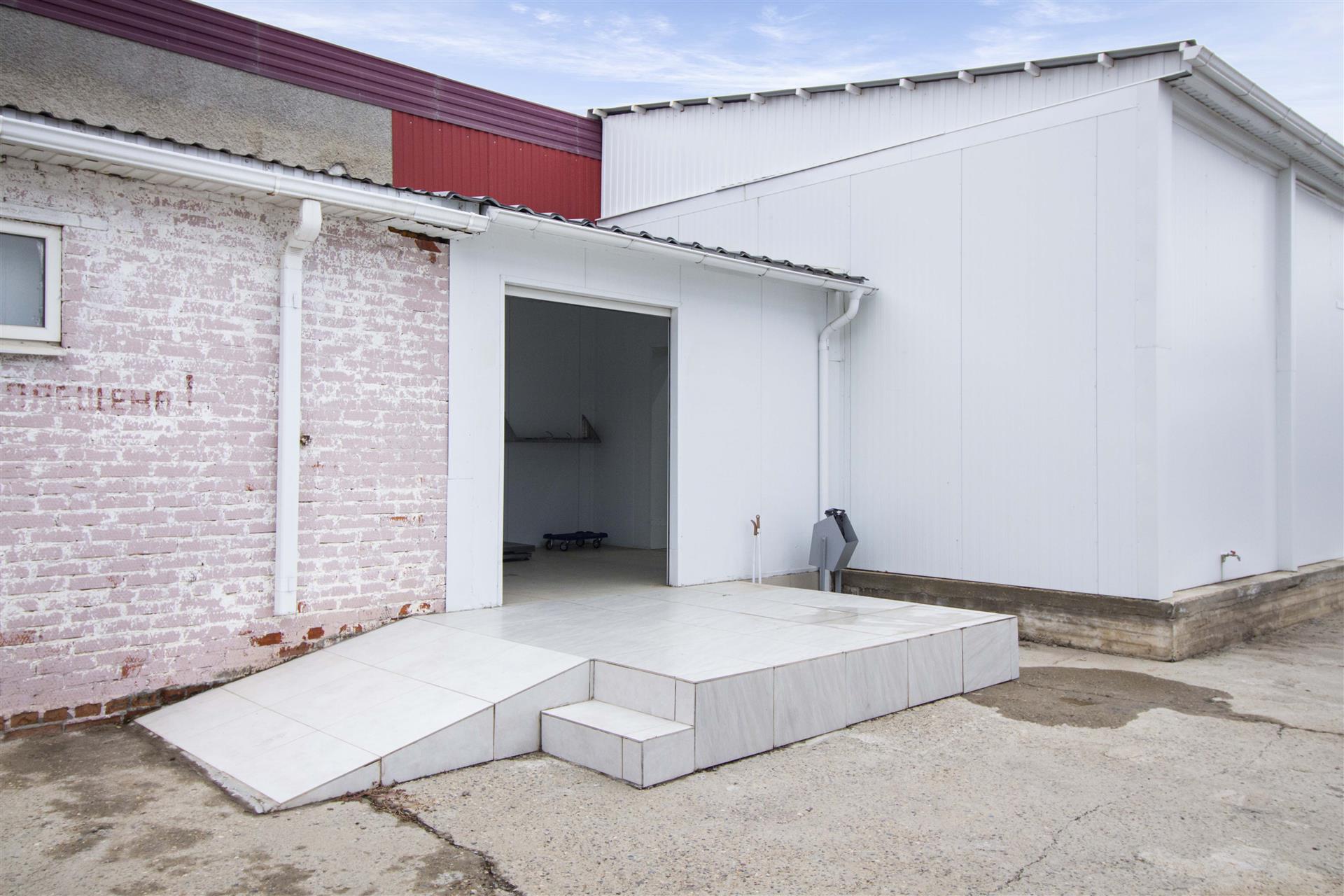 Фото №12: Коммерция 391 м² - Новотитаровская